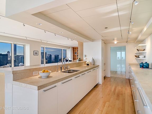 5th image of 161 E Chicago Ave APT 56B