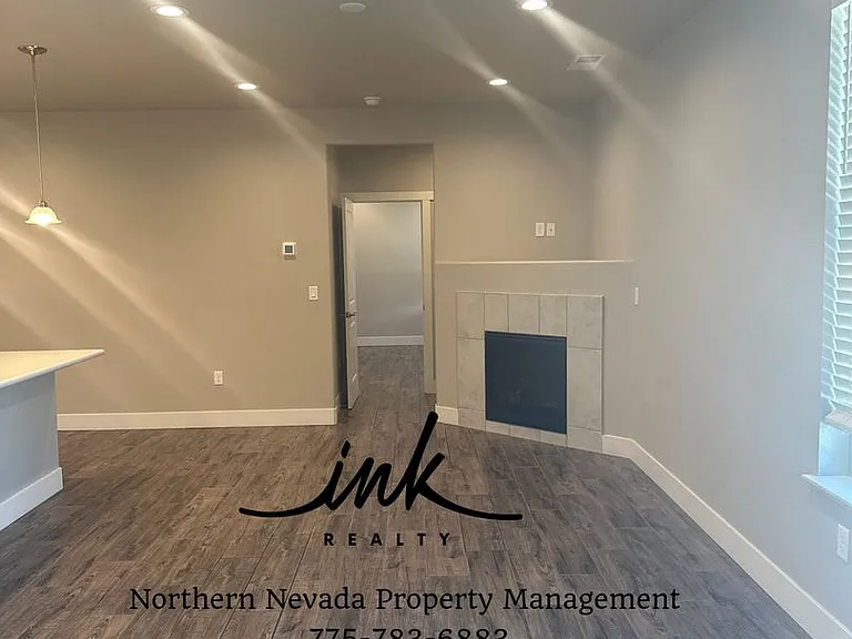 1218 W Cottage Loop — Photo 4