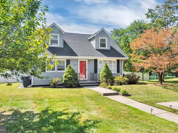 1215 Bedford Ave, Cherry Hill, NJ 08002