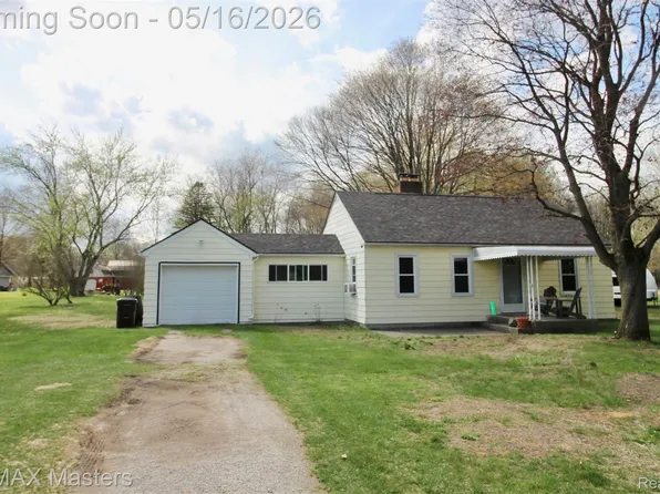 11047 Secor Rd, Temperance, MI 48182