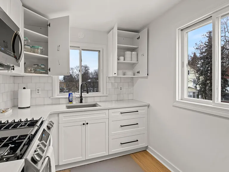 1850 E Main St #1 — Photo 16