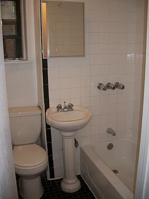 Rented by Match Realty | media 35