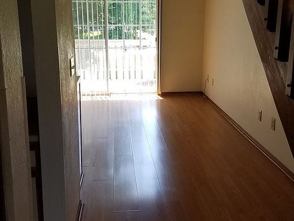 4th image of 23 Fall Creek Trl APT 10