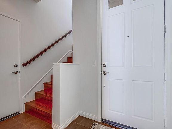 3rd image of 80 Meridian Dr