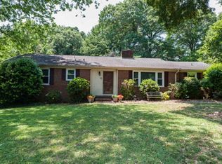 104 Quail Dr, Spartanburg, SC 29302
