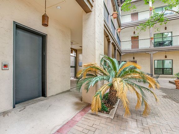 4th image of 221 Lexington Ave APT 211