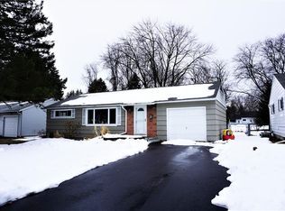 121 Gordon Rd, Syracuse, NY 13212