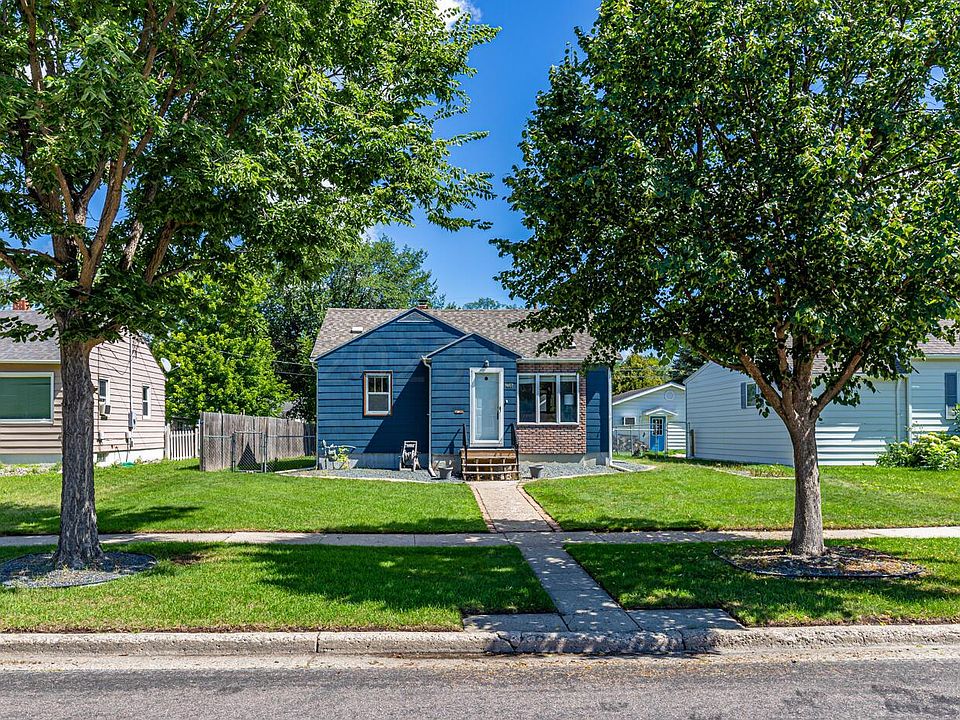 1617 7th St N, Fargo, ND 58102 Zillow