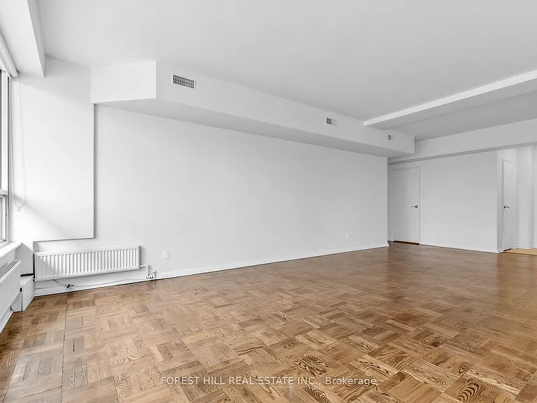 2500 Bathurst St #306 — Photo 11