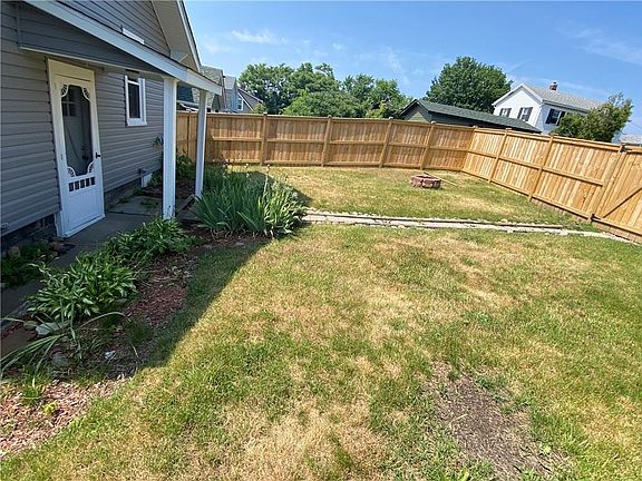 3rd image of 1804 Freeport Rd