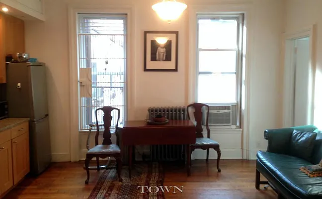 Rented by Town Residential | media 25