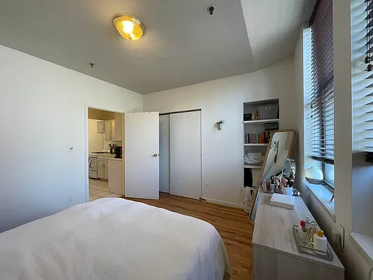 Rented by Oxford Property Group | media 7