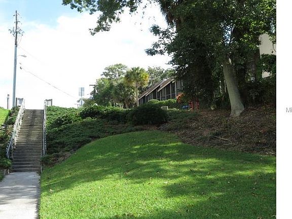 2nd image of 15 Turner St APT 2