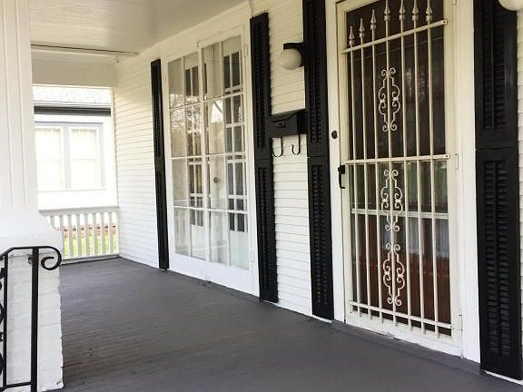 Wrap Around Porch