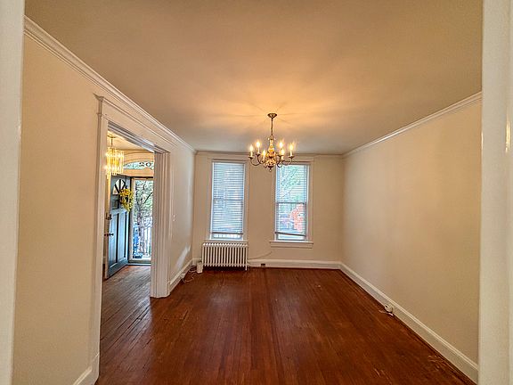 4th image of 102 15th St SE #1