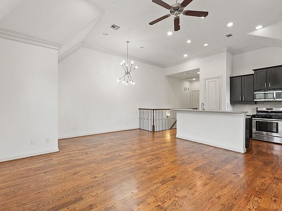 5th image of 2305 Bastrop St #A