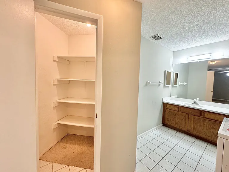8302 Waterview Way — Photo 24
