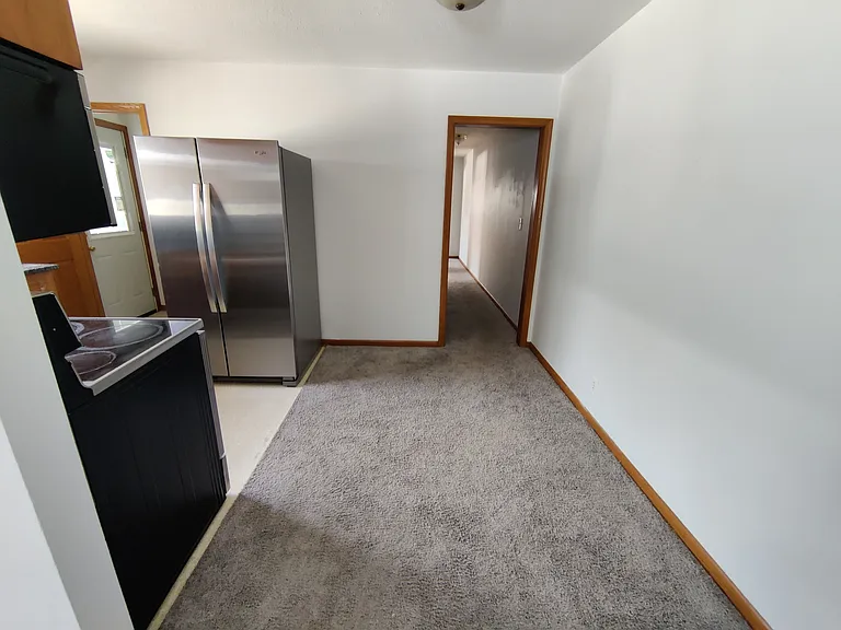 5729 Xerxes Ave S — Photo 3