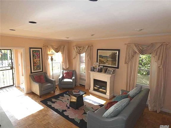 3rd image of 197-13 McLaughlin Ave