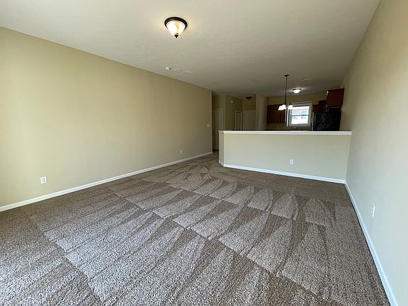 4th image of 5031 Del Mar Ln