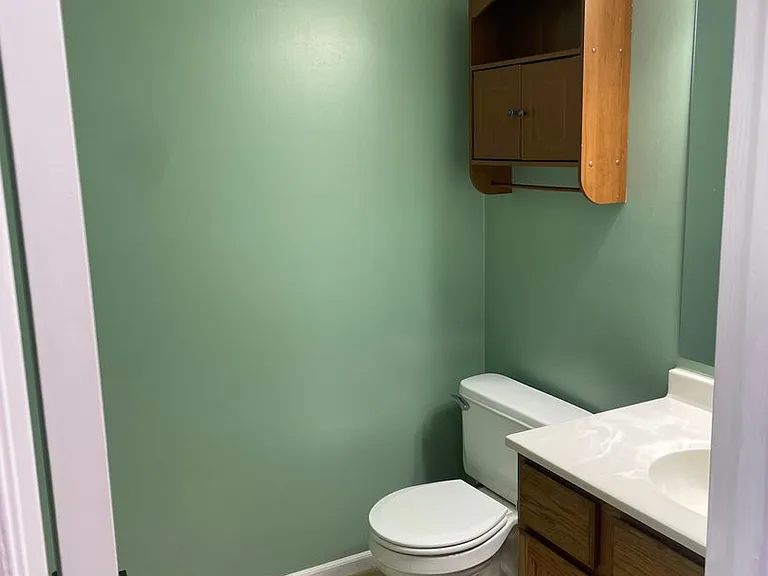 2134 Oakcrest Cir — Photo 7