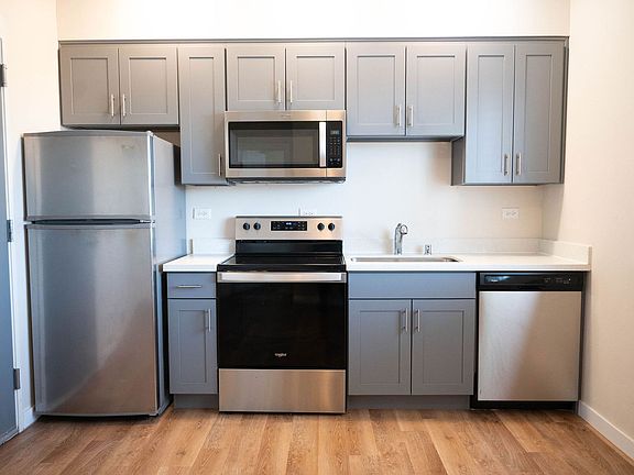 4th image of 3715 McKinley Ave #105
