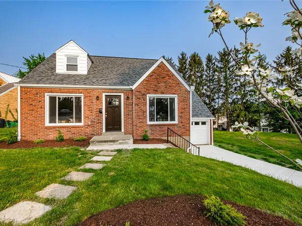 201 Summit Dr, Pittsburgh, PA 15238