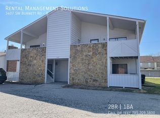 3407 SW Burnett Rd #B, Topeka, KS 66614