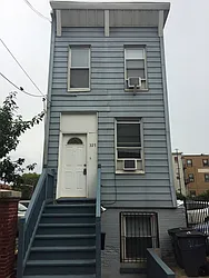 327 5 9th Street, #1