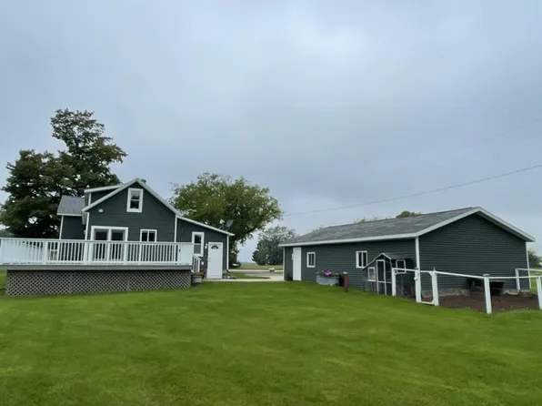 1146 N Colling Rd, Caro, MI 48723