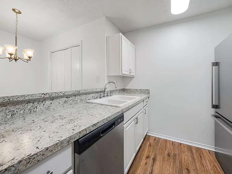3224 Timmons Ln #128 — Photo 1