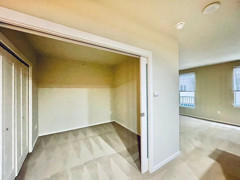 76 Cedar St #707 — Photo 10