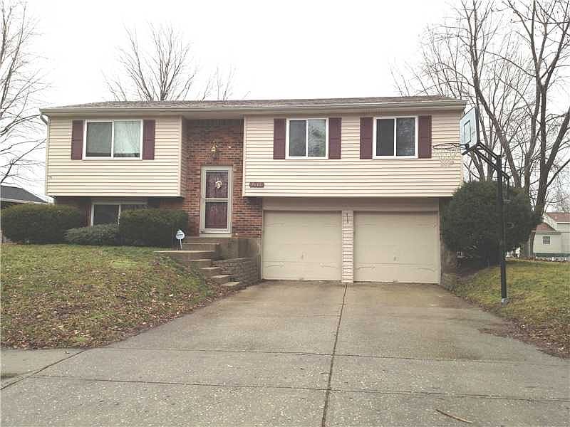 1st image of 7615 Savannah Dr