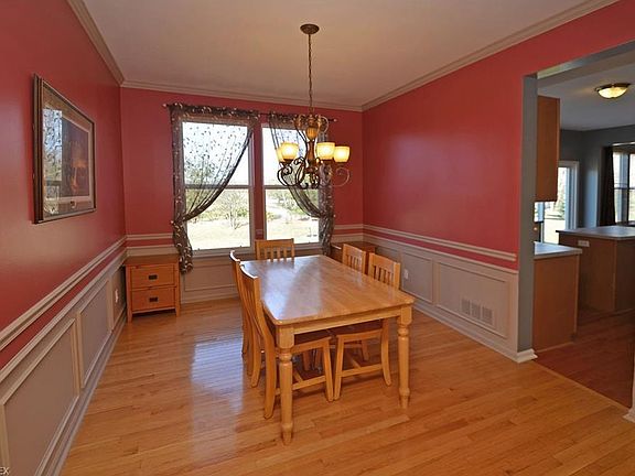 5th image of 36110 Billingsley Row