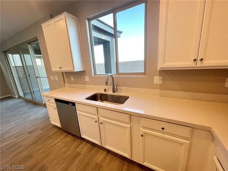 7108 Tilligerry St — Photo 8