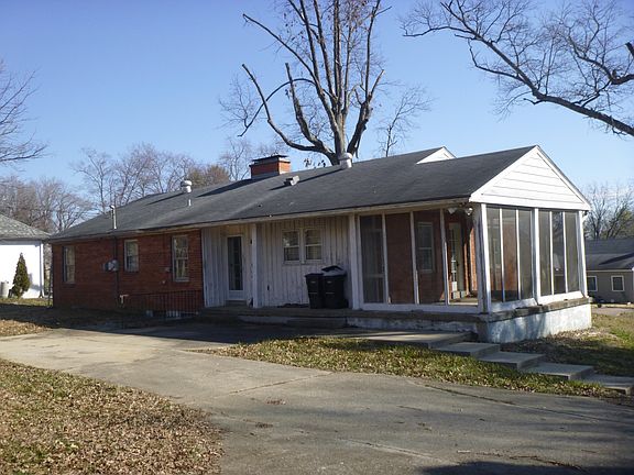 3rd image of 232 Beechwood Ave