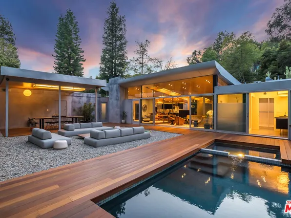 2538 Hutton Dr, Beverly Hills, CA 90210