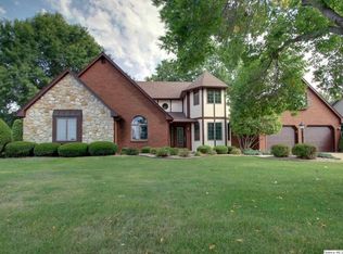 4023 Marian Dr, Quincy, IL 62305
