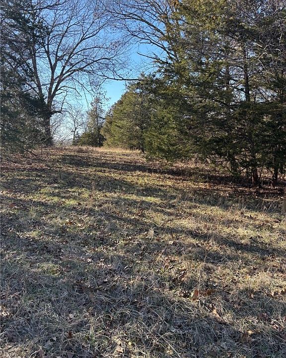 2nd image of 22AC Gann Ridge Rd