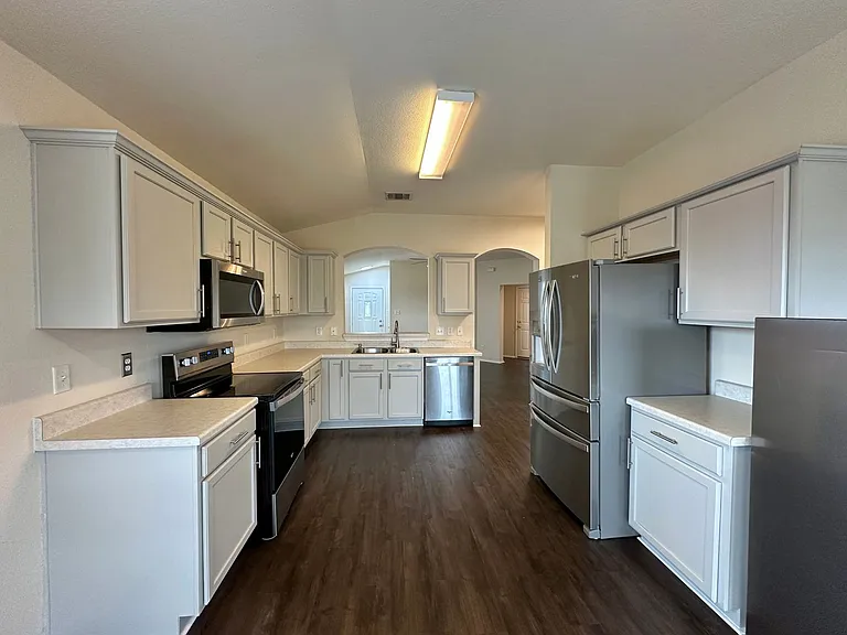 4510 Causeway Ct — Photo 8