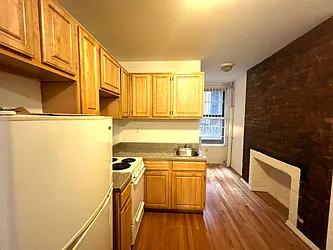 Rented by Best Apartments North Inc