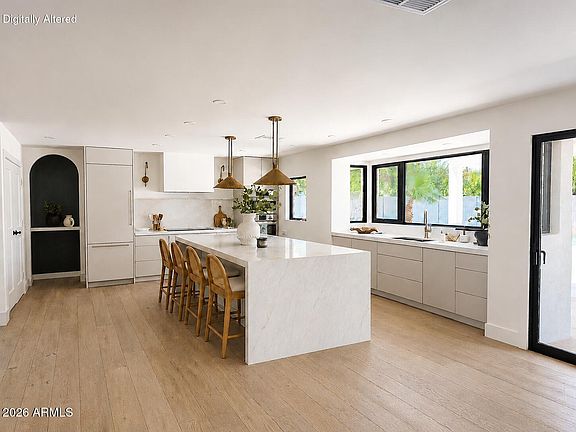 3rd image of 5410 E CORRINE Drive