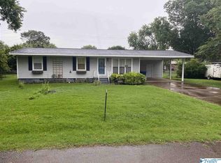 1006 Hereford Dr, Athens, AL 35611