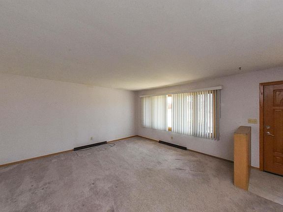 5th image of 4119 N Sturdevant St