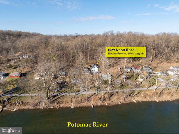 1529 Knott Rd, Shepherdstown, WV 25443