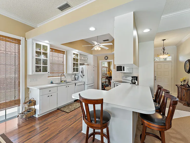 8485 SE Palm Hammock Ln — Photo 13
