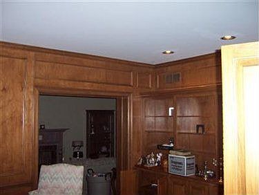 5th image of 215 Hunters Hollow Dr SE