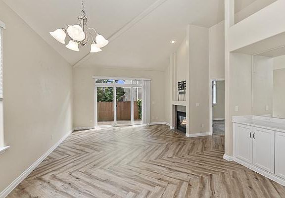 Big dining and living room.