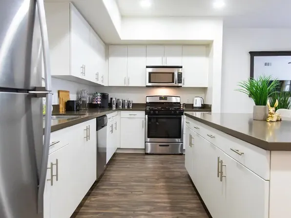 Paloma Apartment Homes