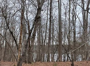 10 Lakeside Ln, Durham, NC 27712